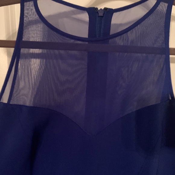 Jay Godfrey Ava Sleeveless Mesh-Inset Jersey Dress - Picture 6 of 9